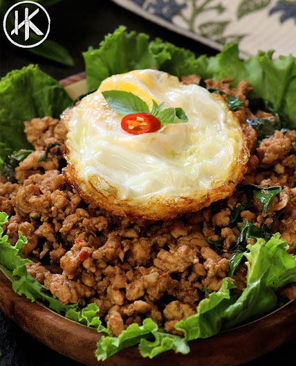 Keto Thai Basil Chicken