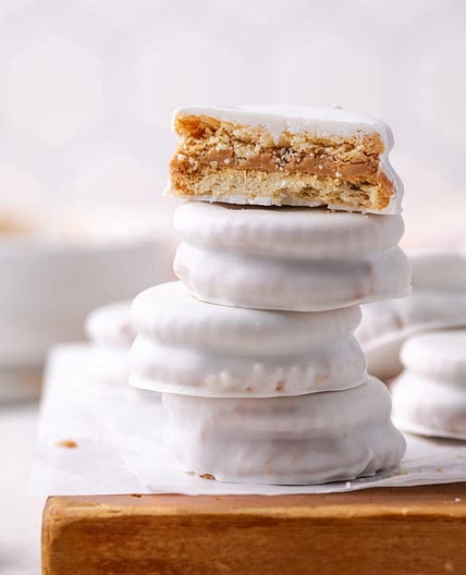 Easy Ritz Cracker Cookies