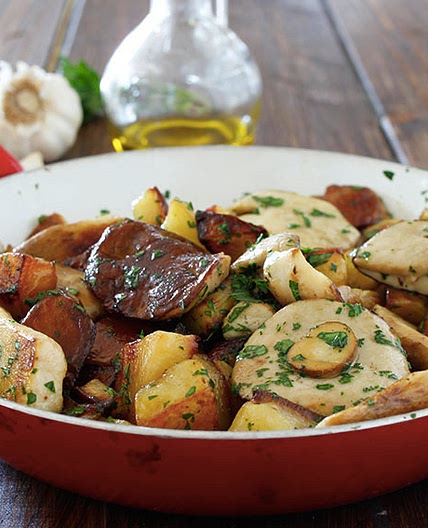 FUNGHI E PATATE IN PADELLA