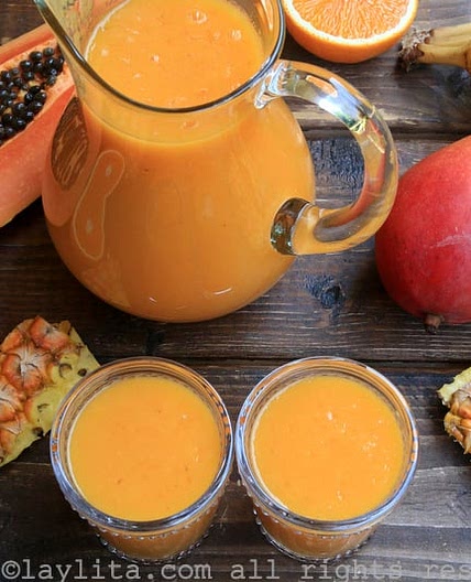 Tropical fruit smoothie