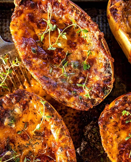 Roasted Garlic Alla Vodka Stuffed Spaghetti Squash