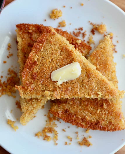 Sourdough Discard Cornbread