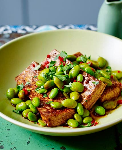 Spicy tofu and edamame beans