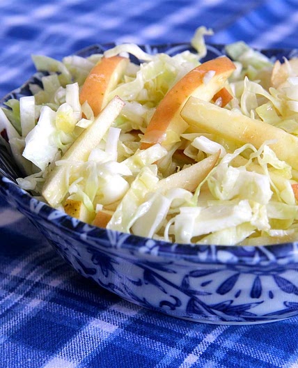 Easy Apple Cabbage Slaw