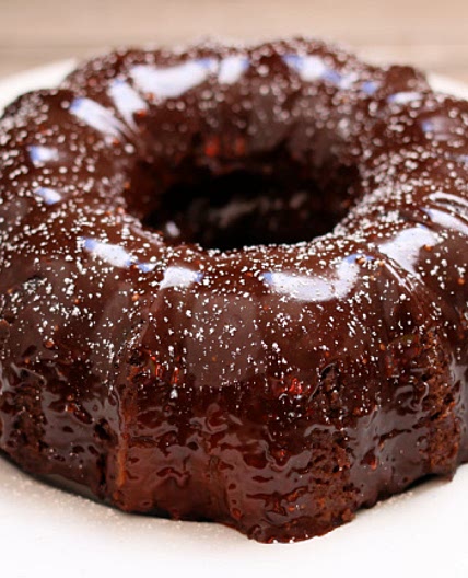 Instant Pot Chocolate Bundt Cake