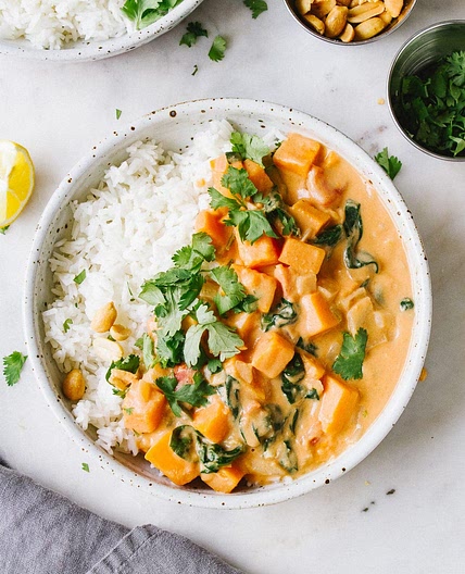 WEST AFRICAN PEANUT STEW (VEGAN)