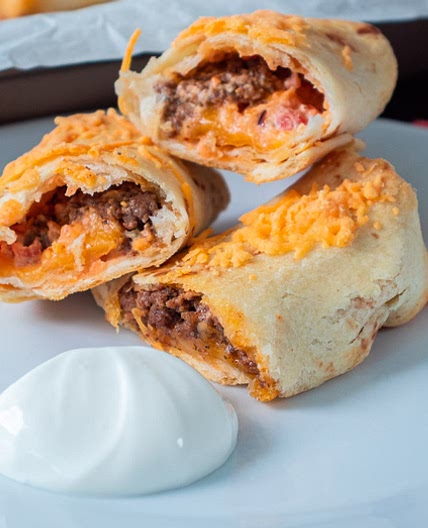 Cheesy Beef Taco Pockets