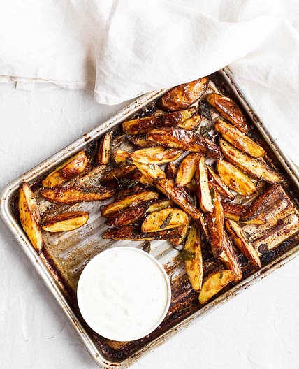 Crispy Potato Wedges In Oven With Herbs