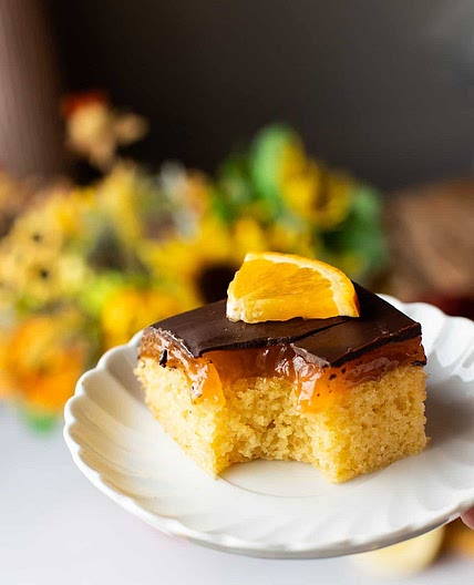 Orange Jaffa Cake (Orange Cake with Turkish Delight!)