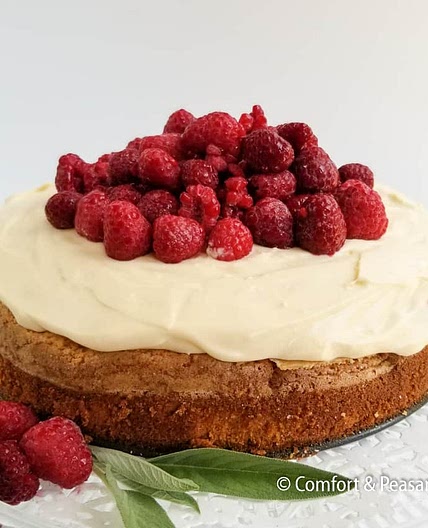Olive Oil Cake With Limoncello Mascarpone Cream