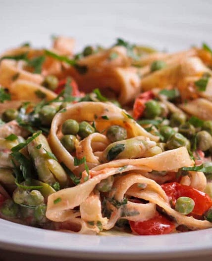 Tagliatelles aux petits pois