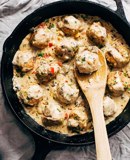 Cajun Chicken Meatballs in Tasty Cream Sauce