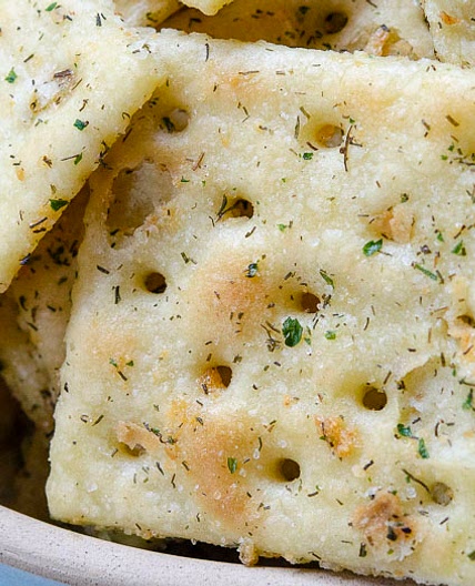 Dill Pickle Saltines