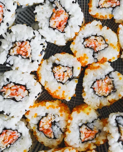 Spicy Kani Roll (Crab Sushi)