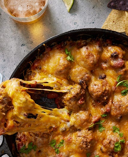 Skillet Chili & Meatballs