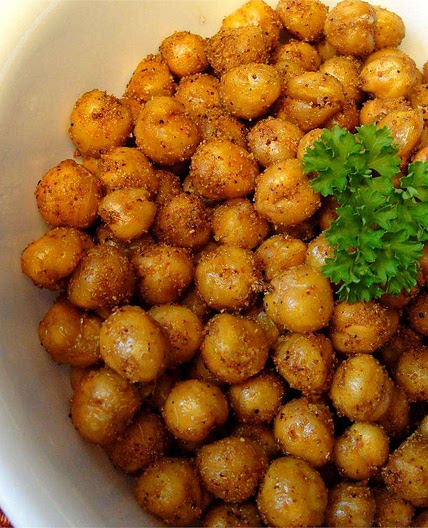 Simple Roasted Chickpea Snack