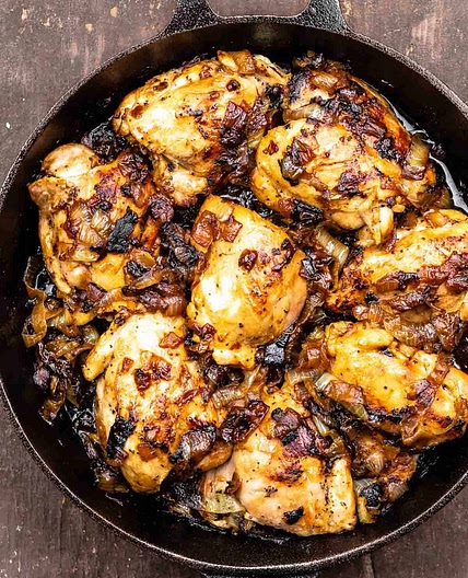 Skillet Onion Chicken Recipe