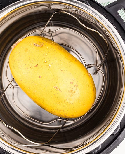 Instant Pot Spaghetti Squash Recipe (Cooked Whole)