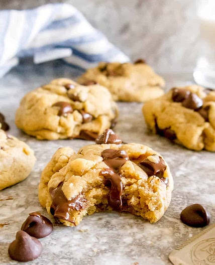 Olive Oil Chocolate Chip Cookies (Dairy-free)