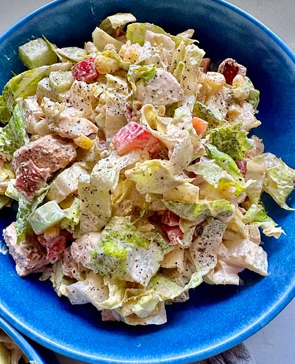 Healthy Creamy Chicken BLT Salad