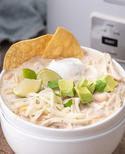 Easy Crockpot White Chicken Chili