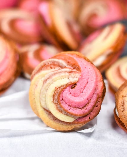 Neapolitan Butter Cookies