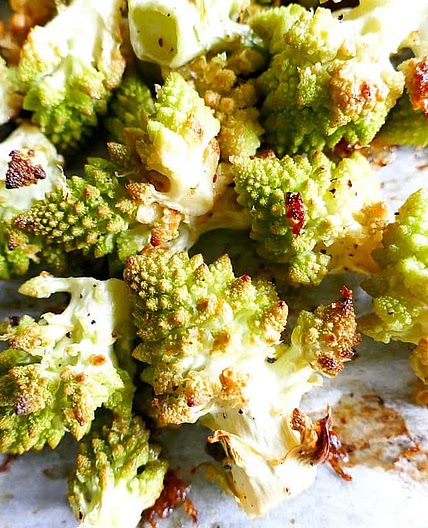Garlic and Lemon Roasted Romanesco Cauliflower