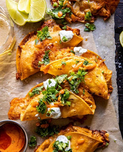 Crockpot Crispy Buffalo Chicken Tacos with Jalapeño Ranch