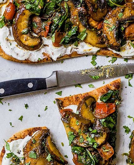 Curried mushroom flatbreads