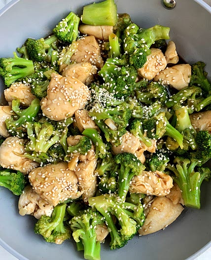 Easy Whole30 Chinese Chicken and Broccoli