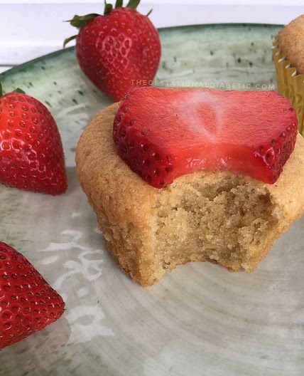 Vanilla Cupcakes & Cookies