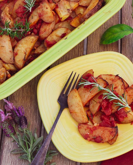 Roasted Rosemary Potatoes and Tomatoes