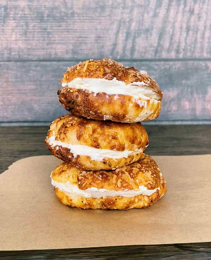 2 Ingredient Air Fryer Bagels