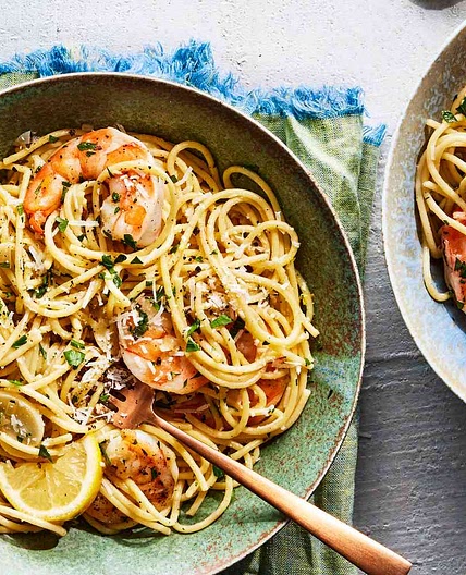 Lemon-Pepper Shrimp Scampi Pasta