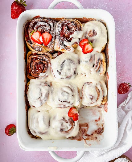 Strawberry Cinnamon Rolls