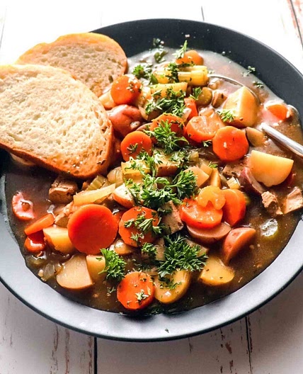 Easy and Hearty Vegan Stew