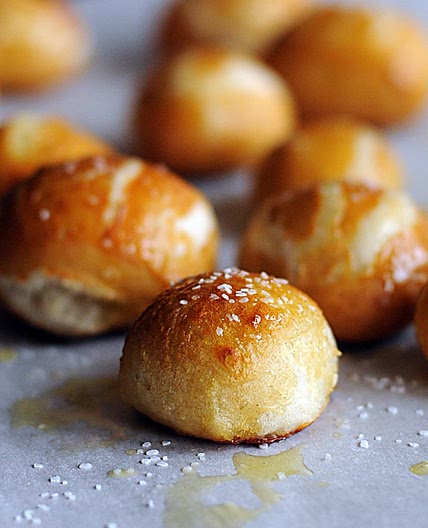 Homemade Pretzel Bites for the Bread Machine