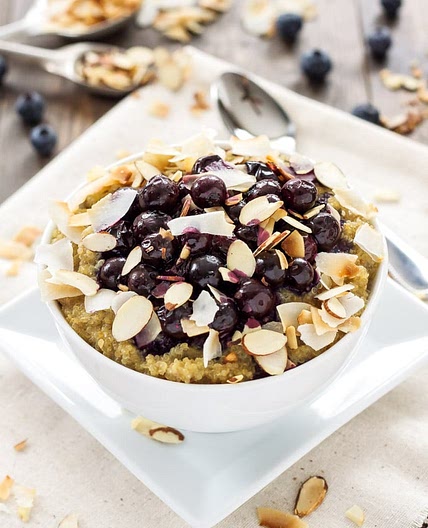 Roasted Blueberry Quinoa Breakfast Bowls