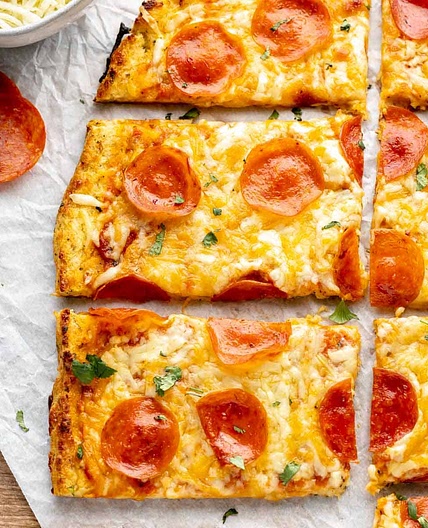 Easy Cauliflower Pizza Crust (That Won't Fall Apart)