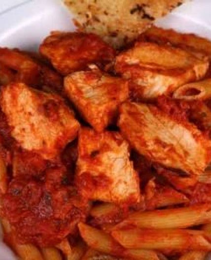 Simple Spicy Chicken Pasta