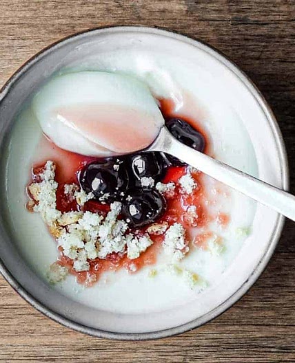 Italian Lemon Cream with Maraschino Cherries