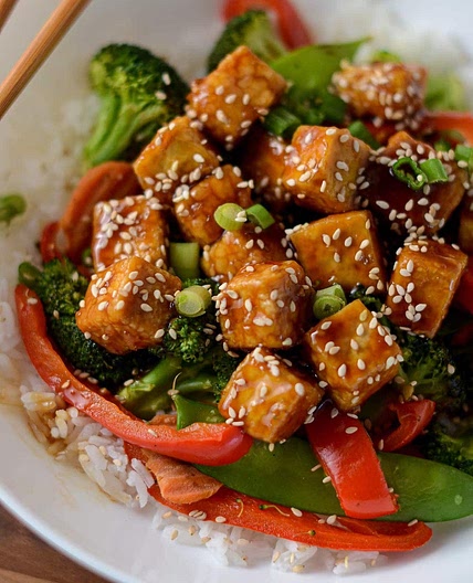 Quick Teriyaki Tofu Vegetable Stir Fry (Vegan)