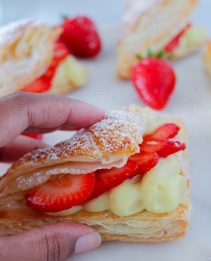 Vegan Strawberry Croissants (Cream Pan Copycat)