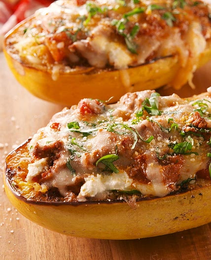 Lasagna Spaghetti Squash Boats