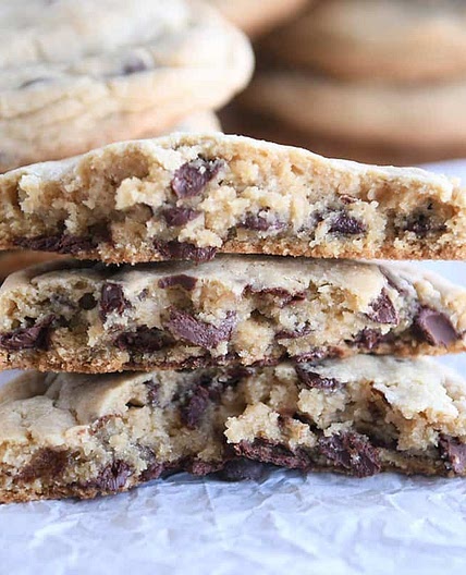 Chocolate Chip Blended Oatmeal Cookies
