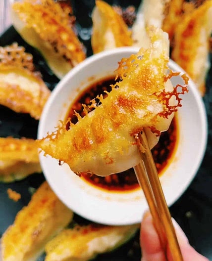 Crispy Potstickers- Quick and Easy Dinner