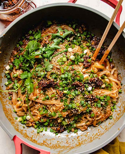 Garlic chili noodles recipe