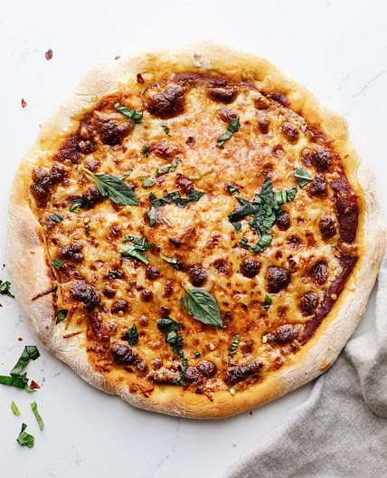 Homemade Cast Iron Skillet Pizza