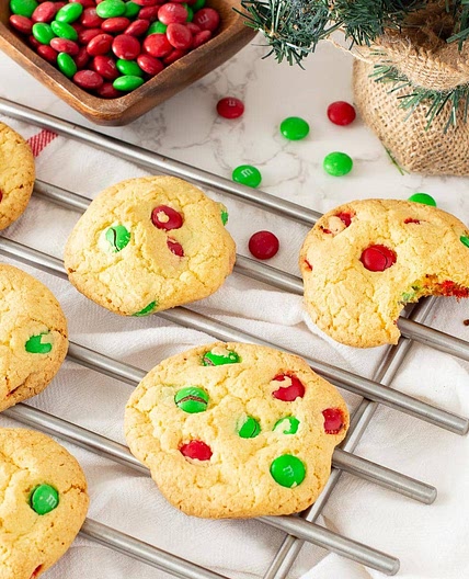 Best Easy Christmas Cookies With Only A Few Ingredeients