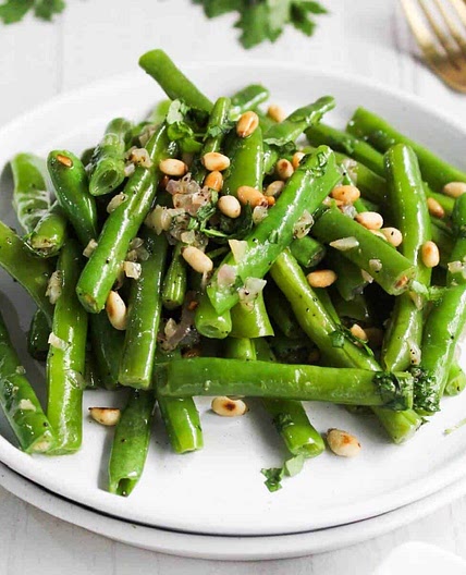 Green Beans with Garlic Butter